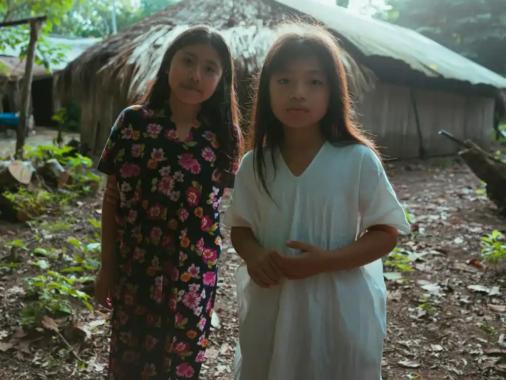 niñas en pueblos indígenas
